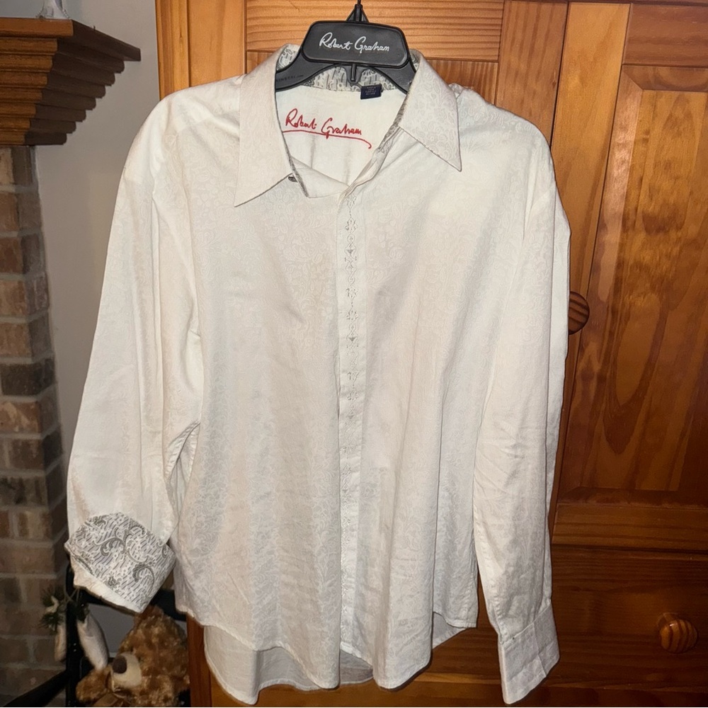 Robert Graham White Button-Up Shirt